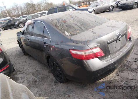 2007 Toyota Camry Le z USA, uszkodzony, nr VIN 4T1BE46K47U111465